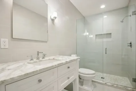 5 Dering Lane East Hampton NY 11937