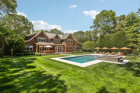 5 Dering Lane East Hampton NY 11937
