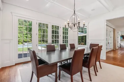 5 Dering Lane East Hampton NY 11937