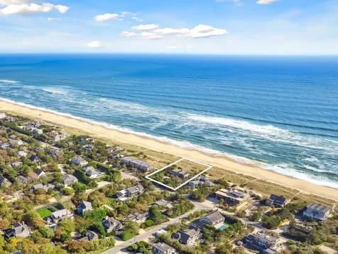 149 Marine Boulevard Amagansett NY 11930