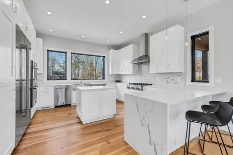 24 Hedges Lane Wainscott NY 11975