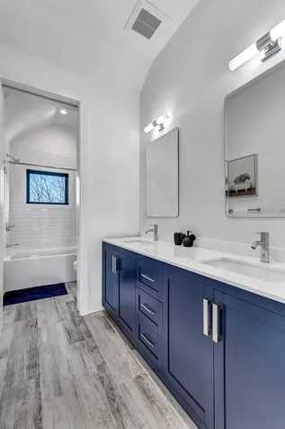 24 Hedges Lane Wainscott NY 11975