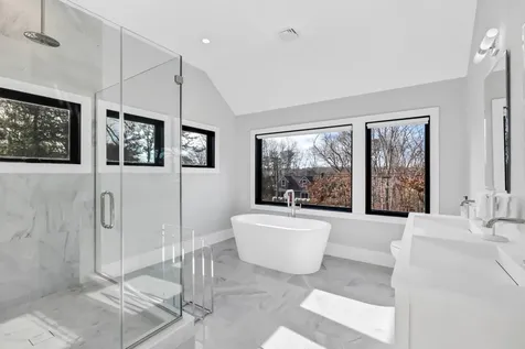 24 Hedges Lane Wainscott NY 11975