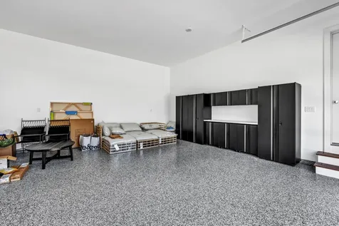 24 Hedges Lane Wainscott NY 11975