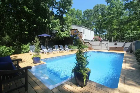118 Sycamore Drive East Hampton NY 11937