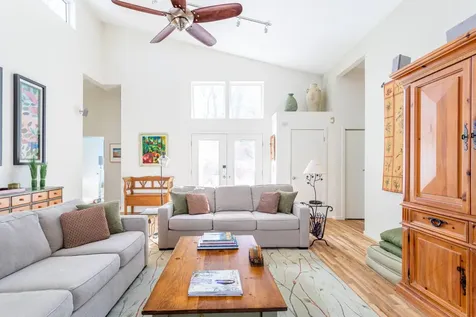 118 Sycamore Drive East Hampton NY 11937