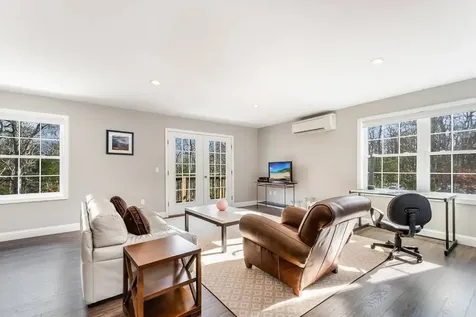 22 Blueberry Knolls Lane East Hampton NY 11937