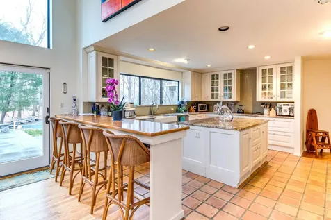 72 Sea Farm Lane Bridgehampton NY 11932