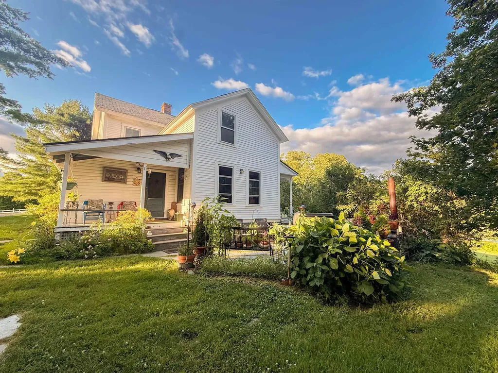 31 Amerio Road Poultney VT 05764