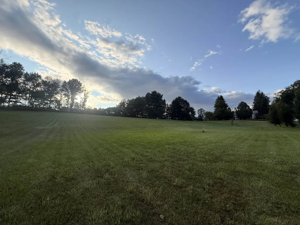 31 Amerio Road Poultney VT 05764