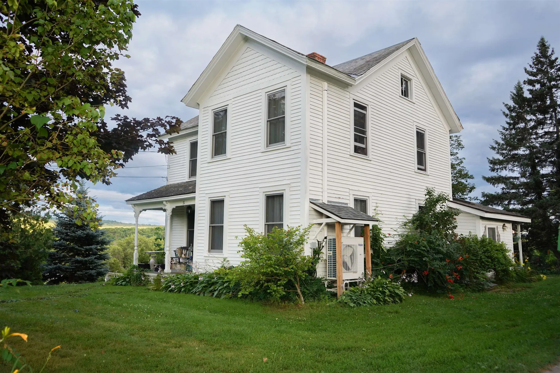 31 Amerio Road Poultney VT 05764
