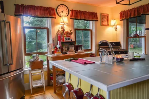 31 Amerio Road Poultney VT 05764