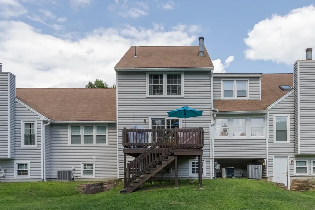 201 Winding Pond Road Londonderry NH 03053