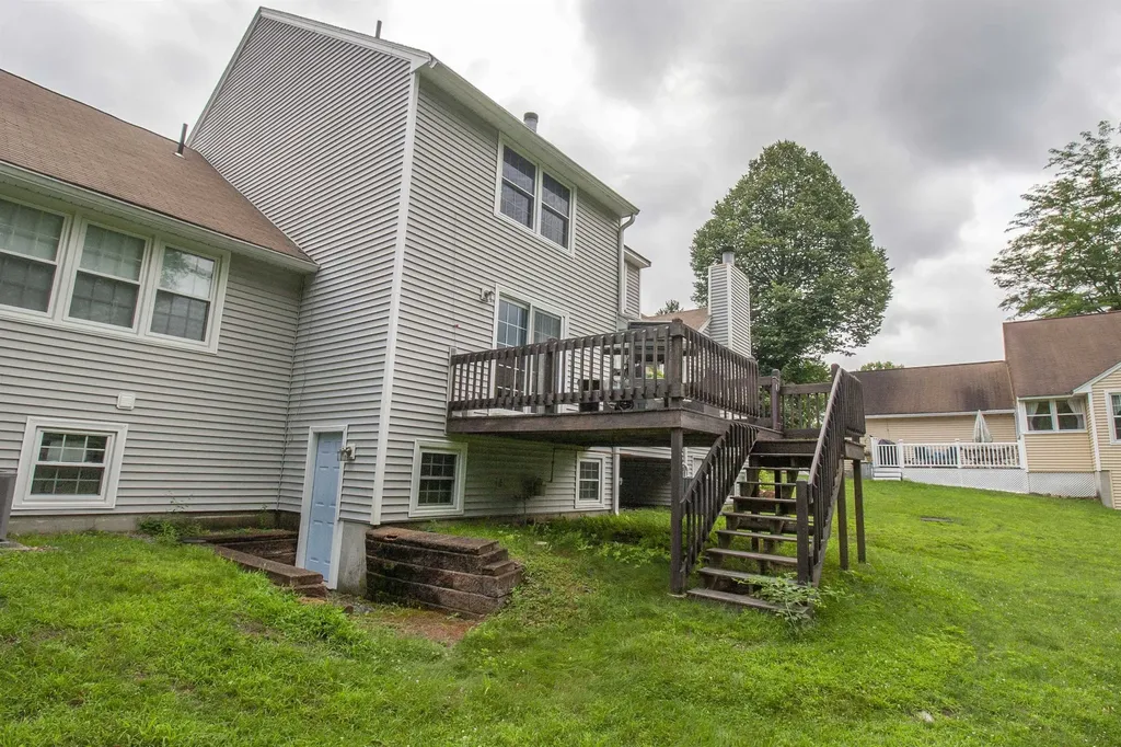 201 Winding Pond Road Londonderry NH 03053