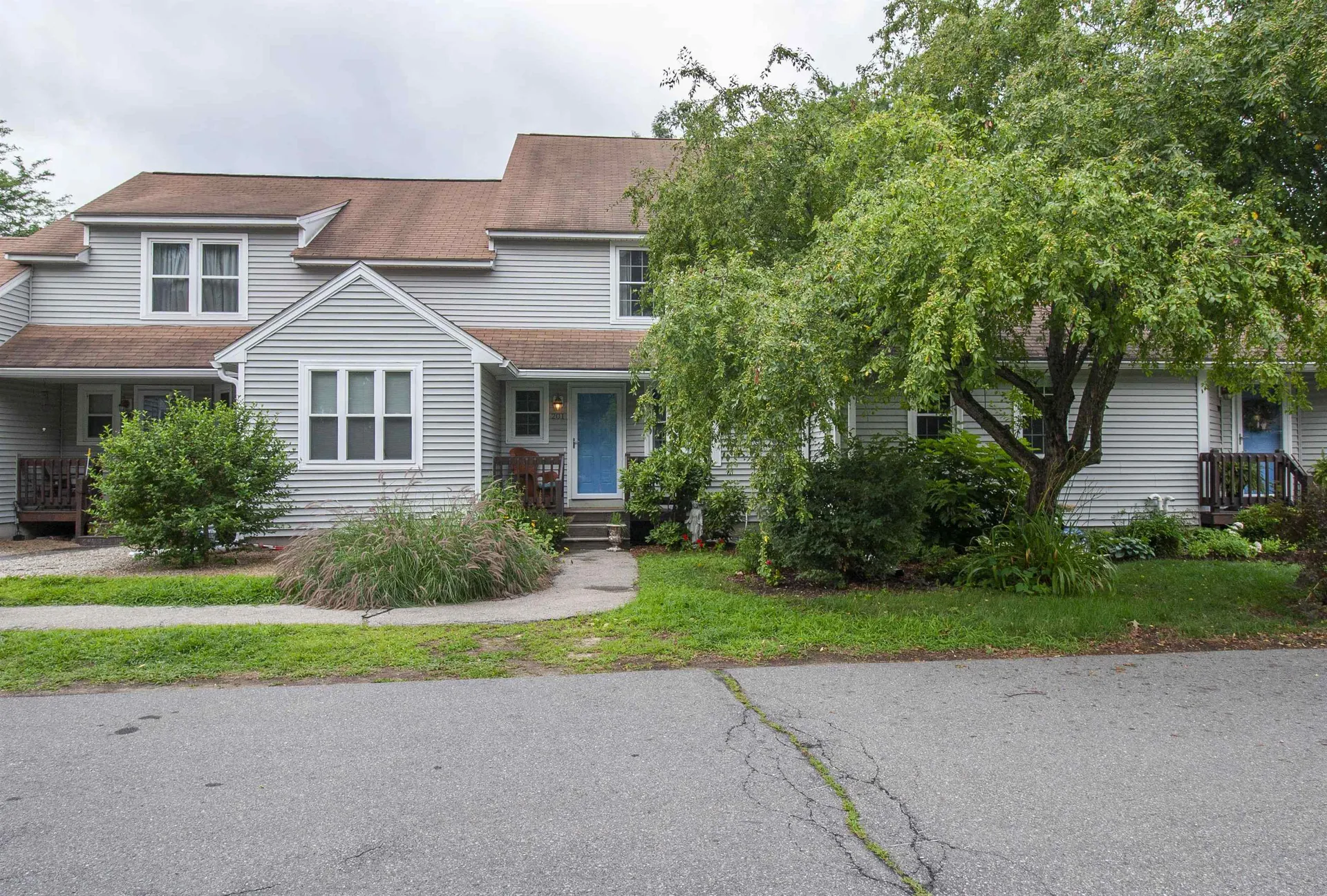 201 Winding Pond Road Londonderry NH 03053