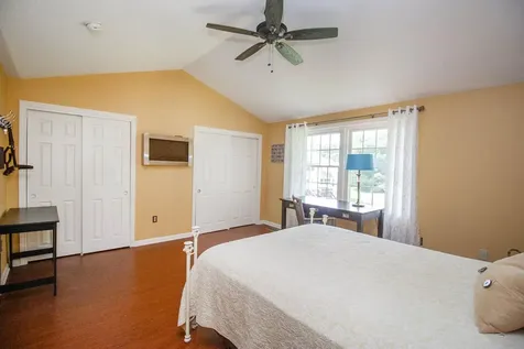 201 Winding Pond Road Londonderry NH 03053