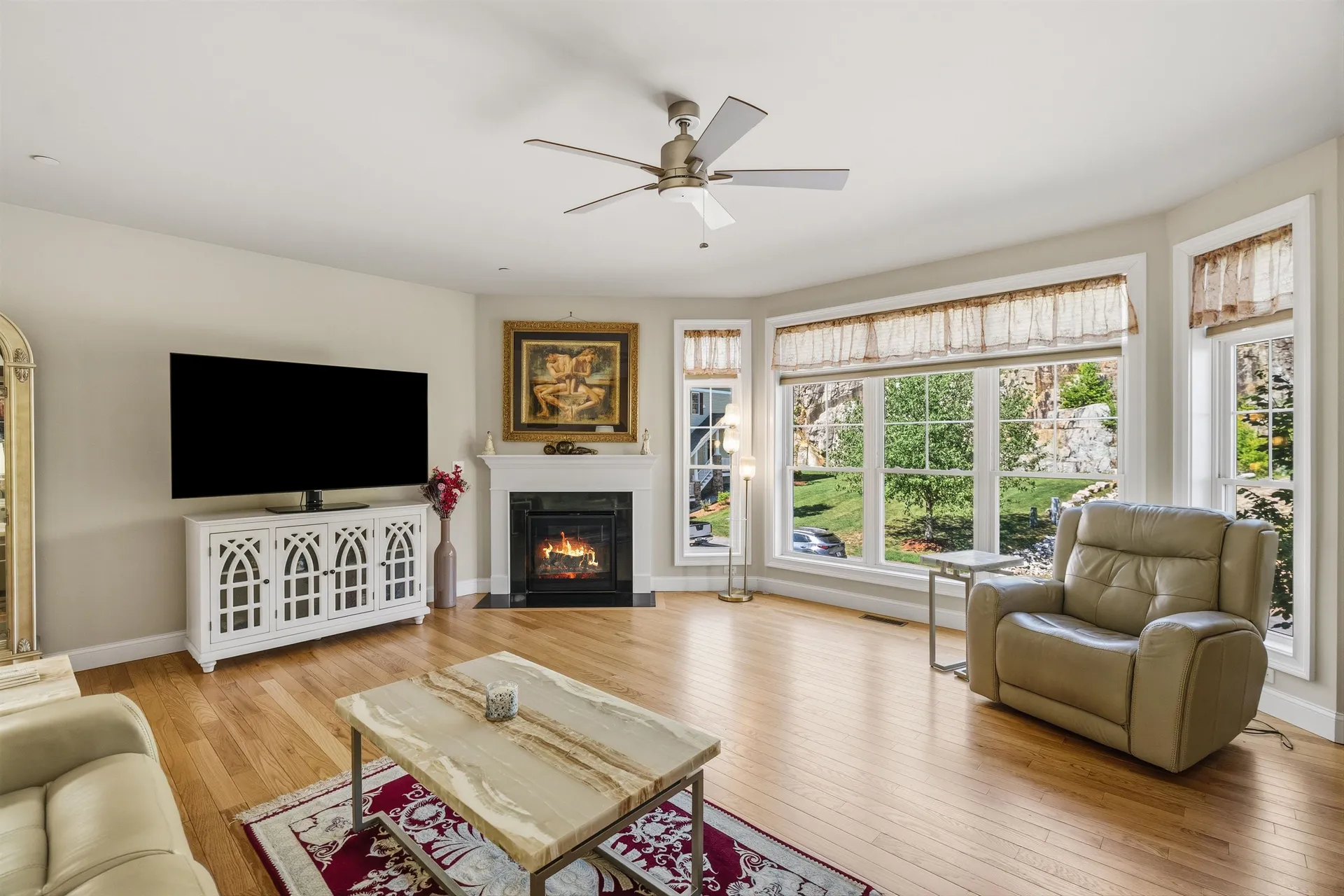 11 Manor Drive Hooksett NH 03106