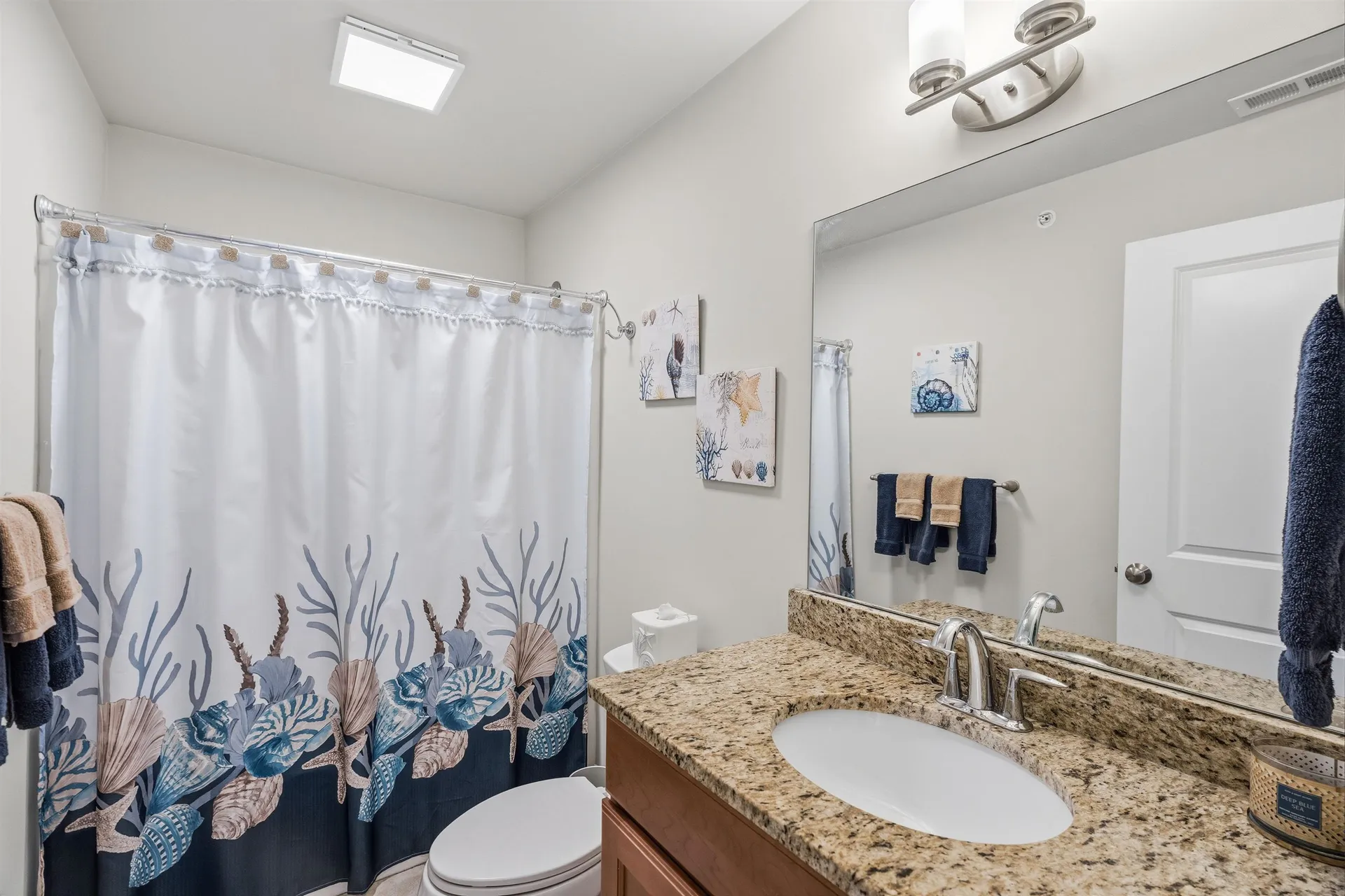 11 Manor Drive Hooksett NH 03106