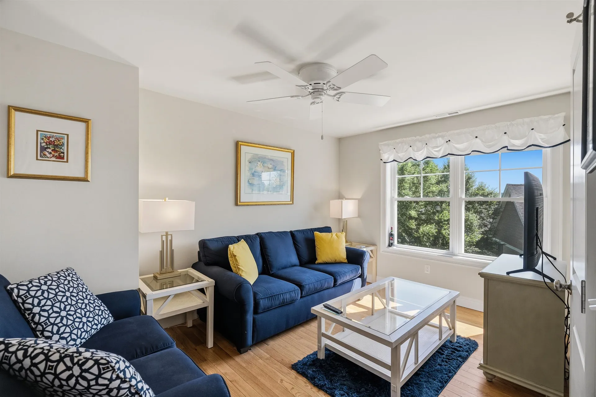 11 Manor Drive Hooksett NH 03106