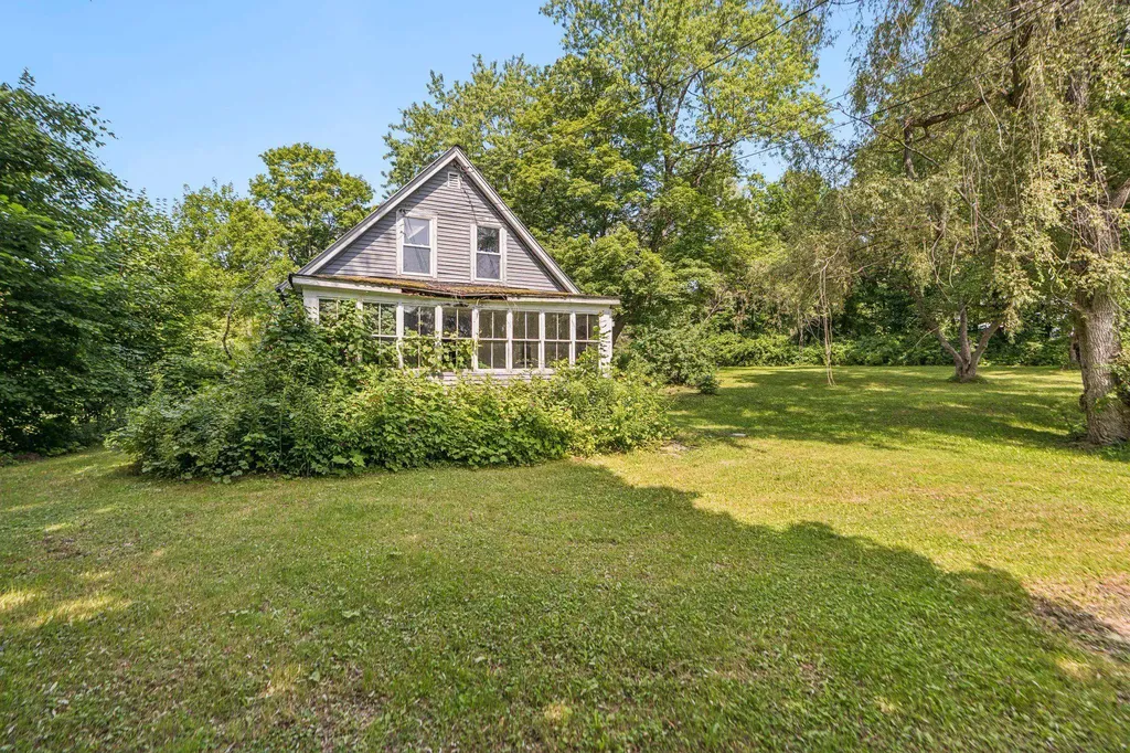 15 Payne Road Lebanon NH 03766