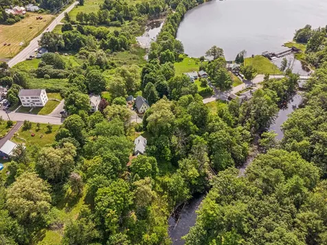 15 Payne Road Lebanon NH 03766