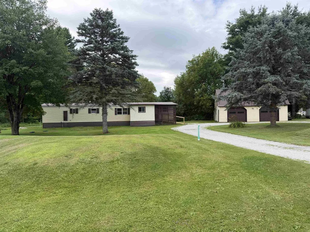 2290 78 Route Highgate VT 05459