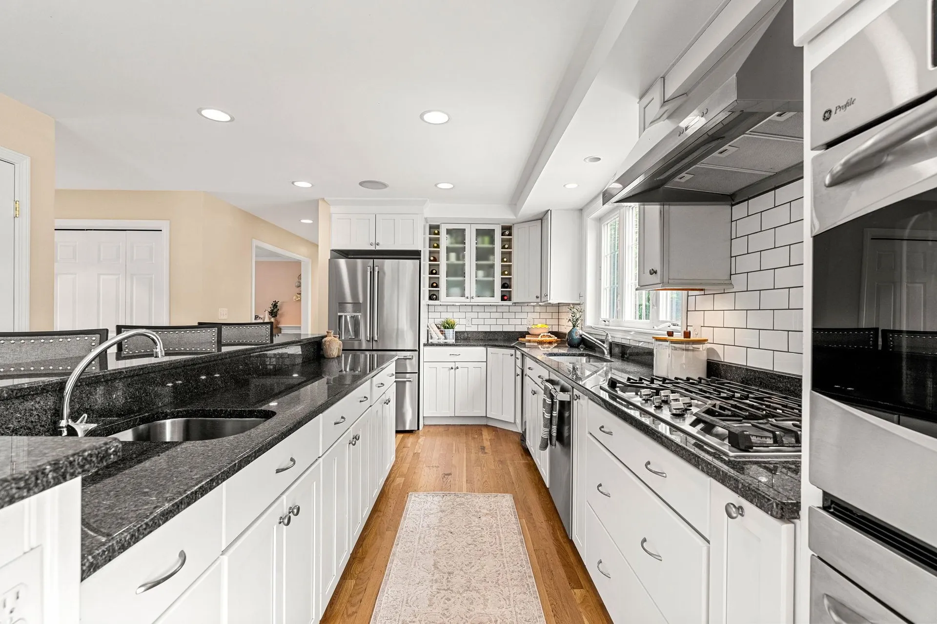 8 Leni Road Windham NH 03087