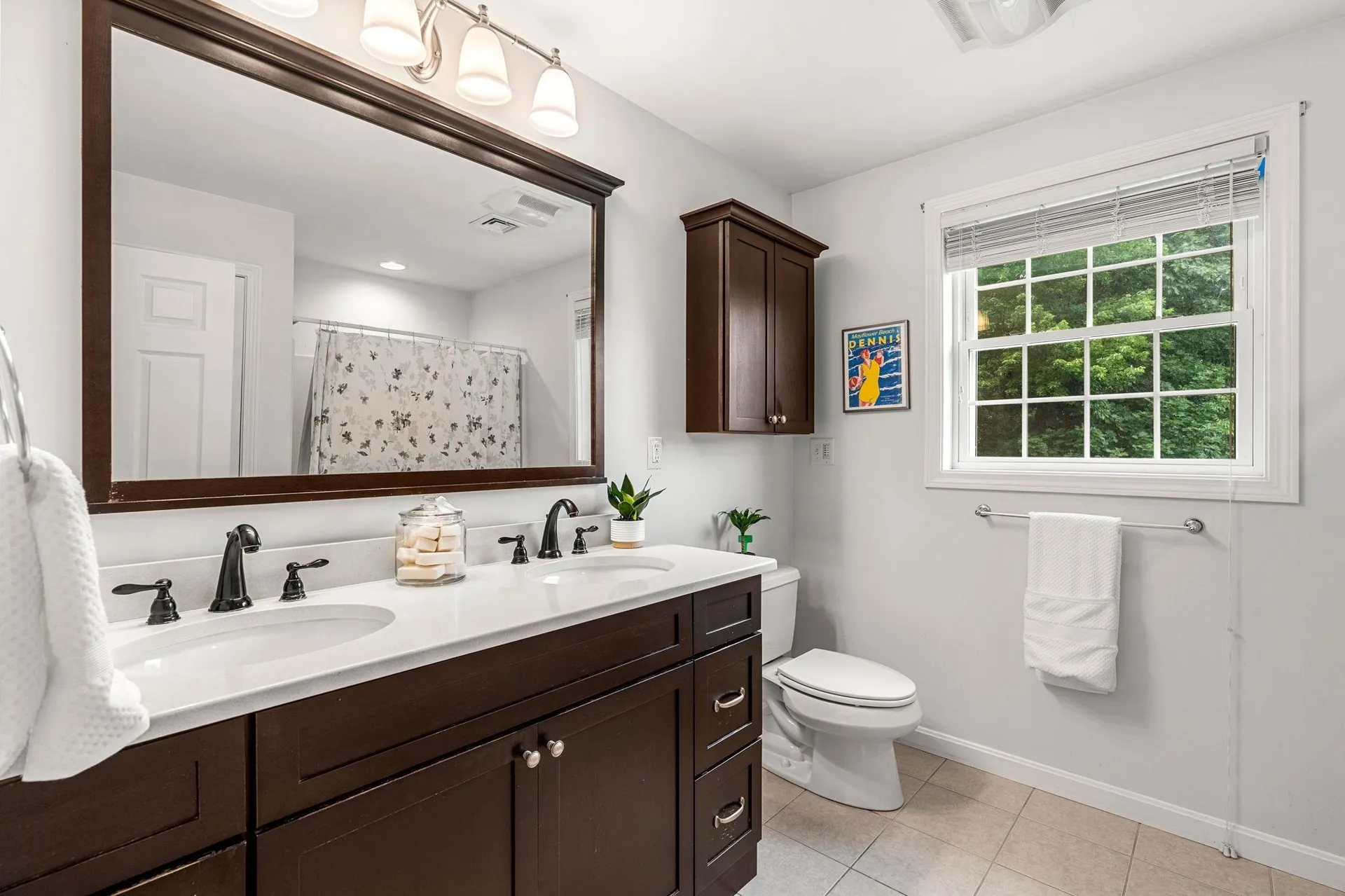8 Leni Road Windham NH 03087
