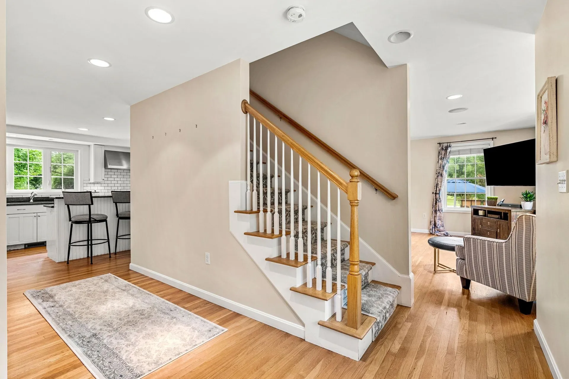 8 Leni Road Windham NH 03087