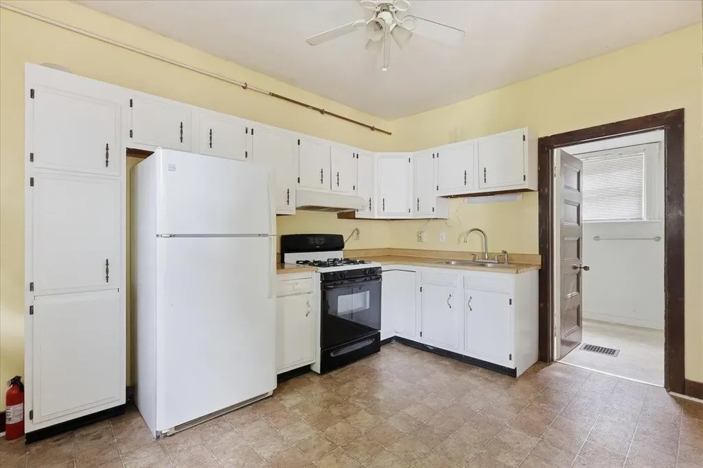78-80 Loomis Street Burlington VT 05401