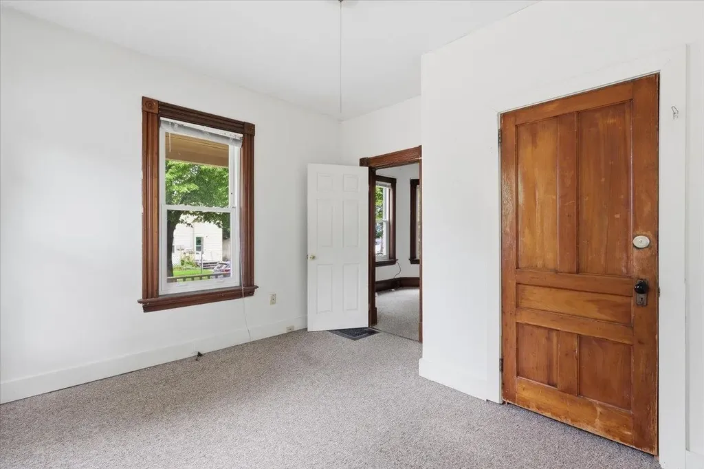 78-80 Loomis Street Burlington VT 05401