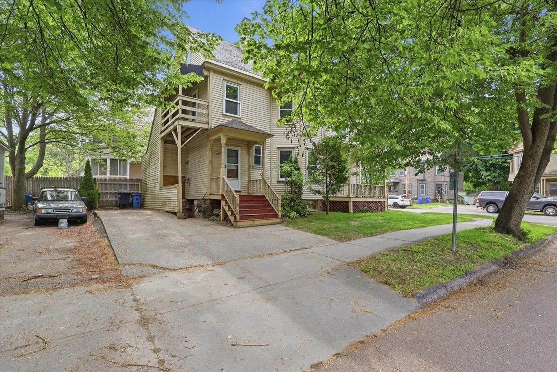 78-80 Loomis Street Burlington VT 05401