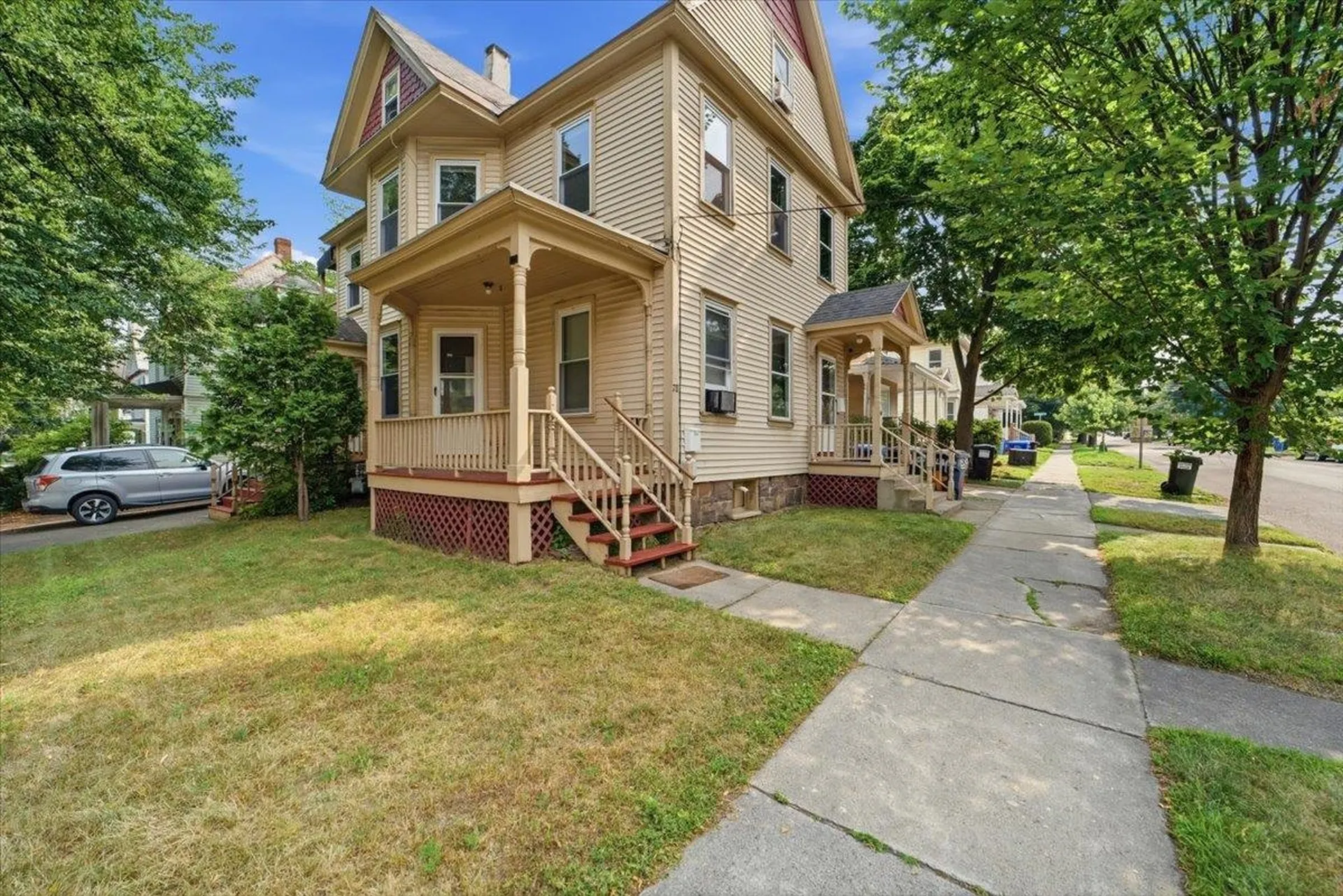 78-80 Loomis Street Burlington VT 05401