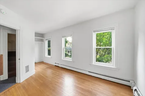 78-80 Loomis Street Burlington VT 05401