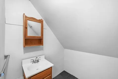 78-80 Loomis Street Burlington VT 05401