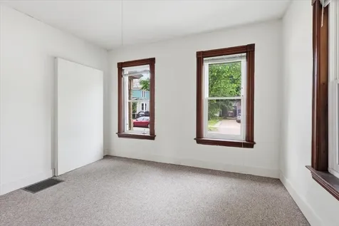 78-80 Loomis Street Burlington VT 05401