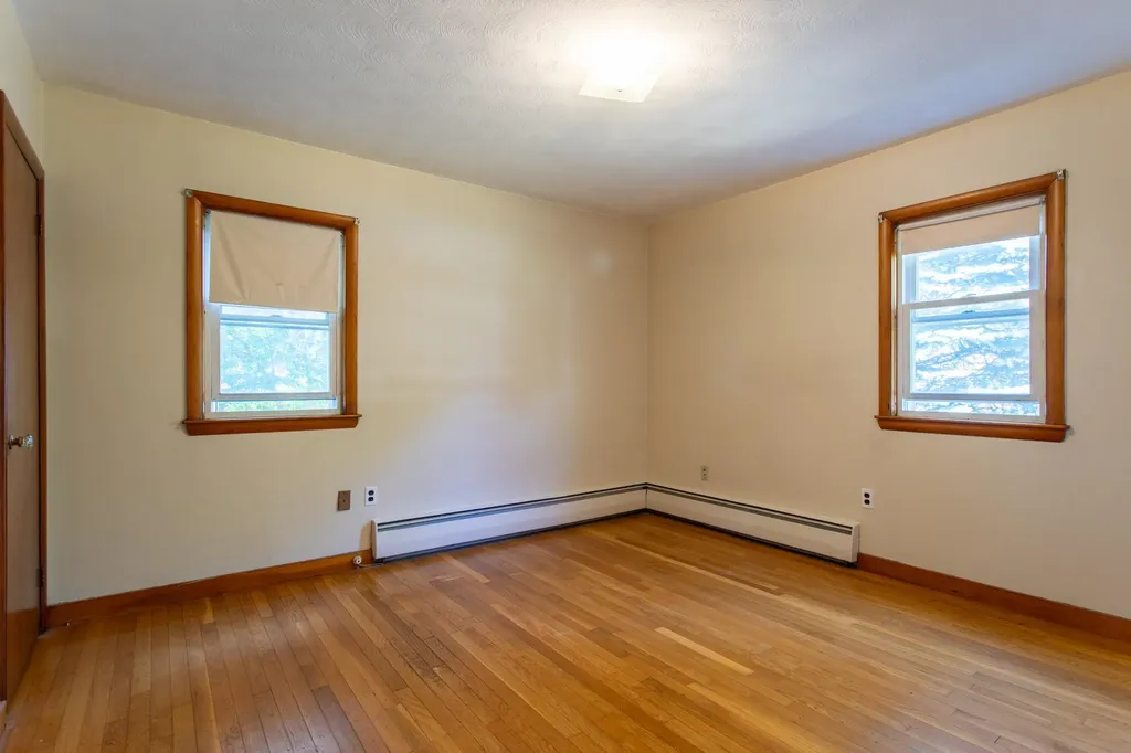 16 Tuck Road Hampton NH 03842
