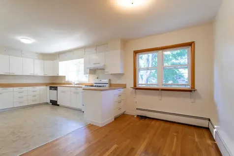 16 Tuck Road Hampton NH 03842