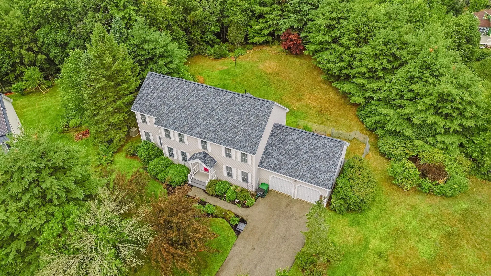14 Sweet William Circle Nashua NH 03062