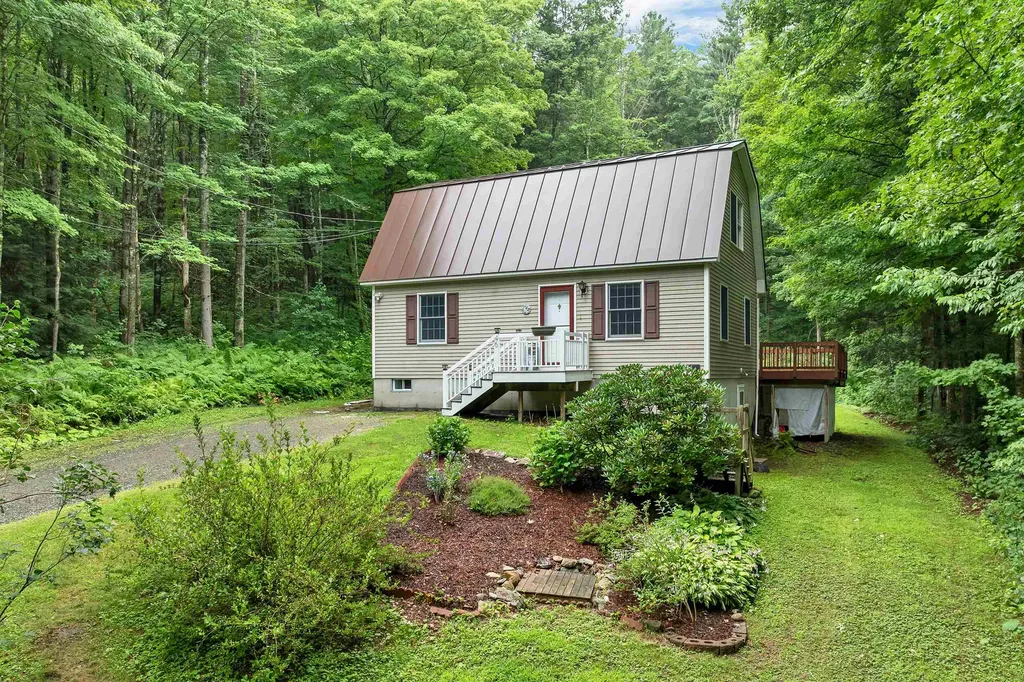 46 Sargent Hill Road Chesterfield NH 03466