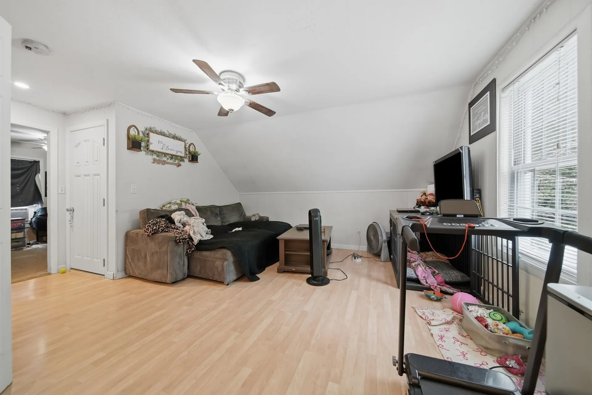 88 Chuck Street Weare NH 03281