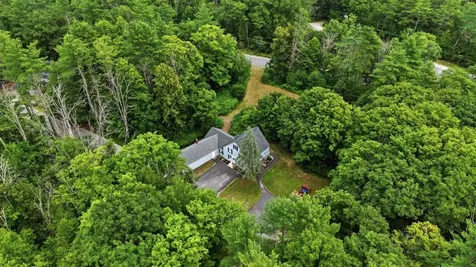 88 Chuck Street Weare NH 03281