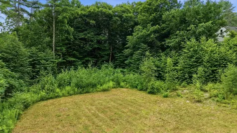 88 Chuck Street Weare NH 03281