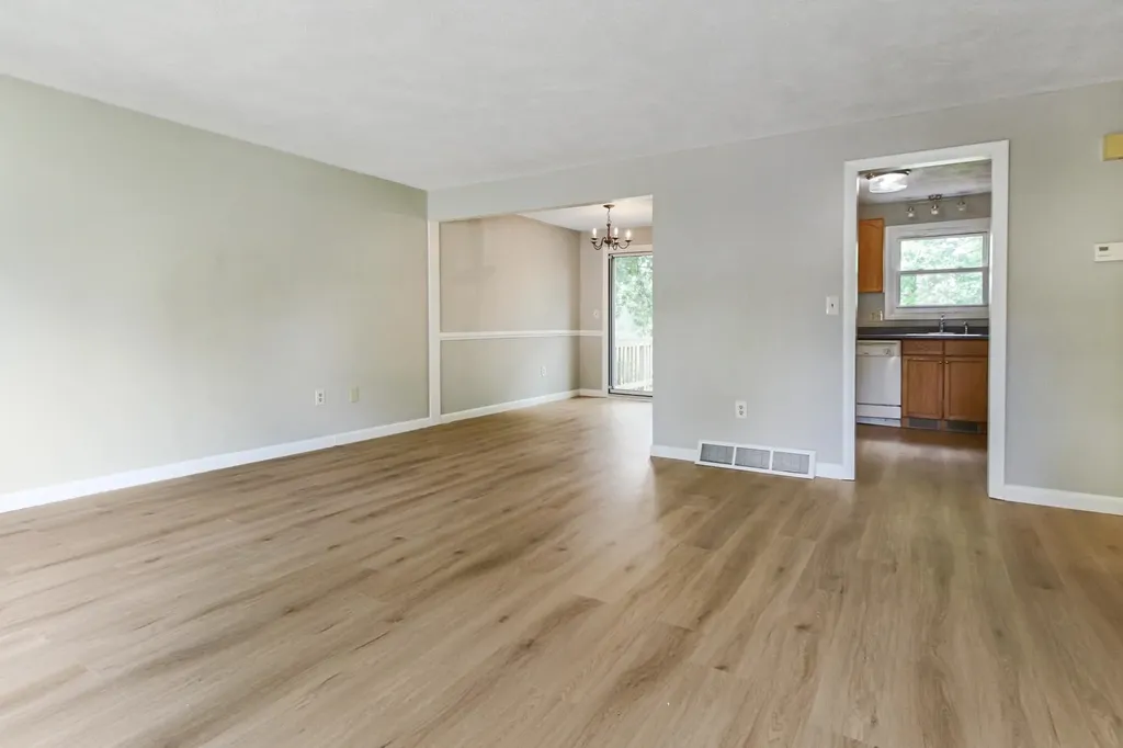 9 Judith Drive Nashua NH 03062