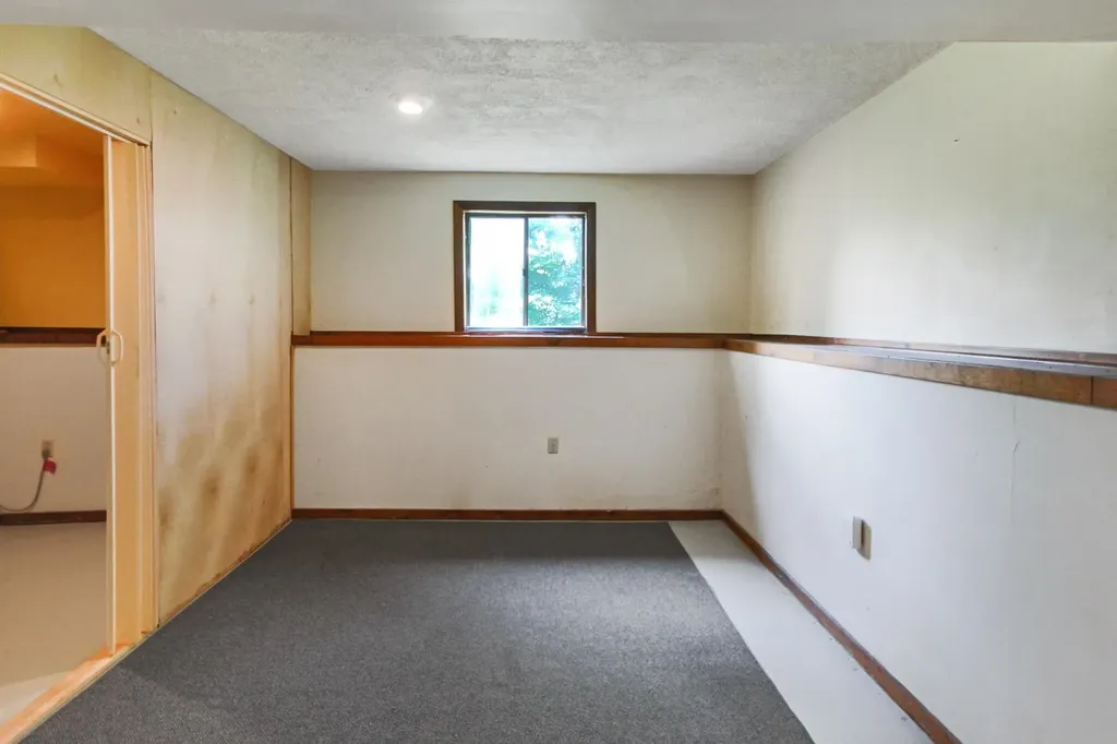 9 Judith Drive Nashua NH 03062