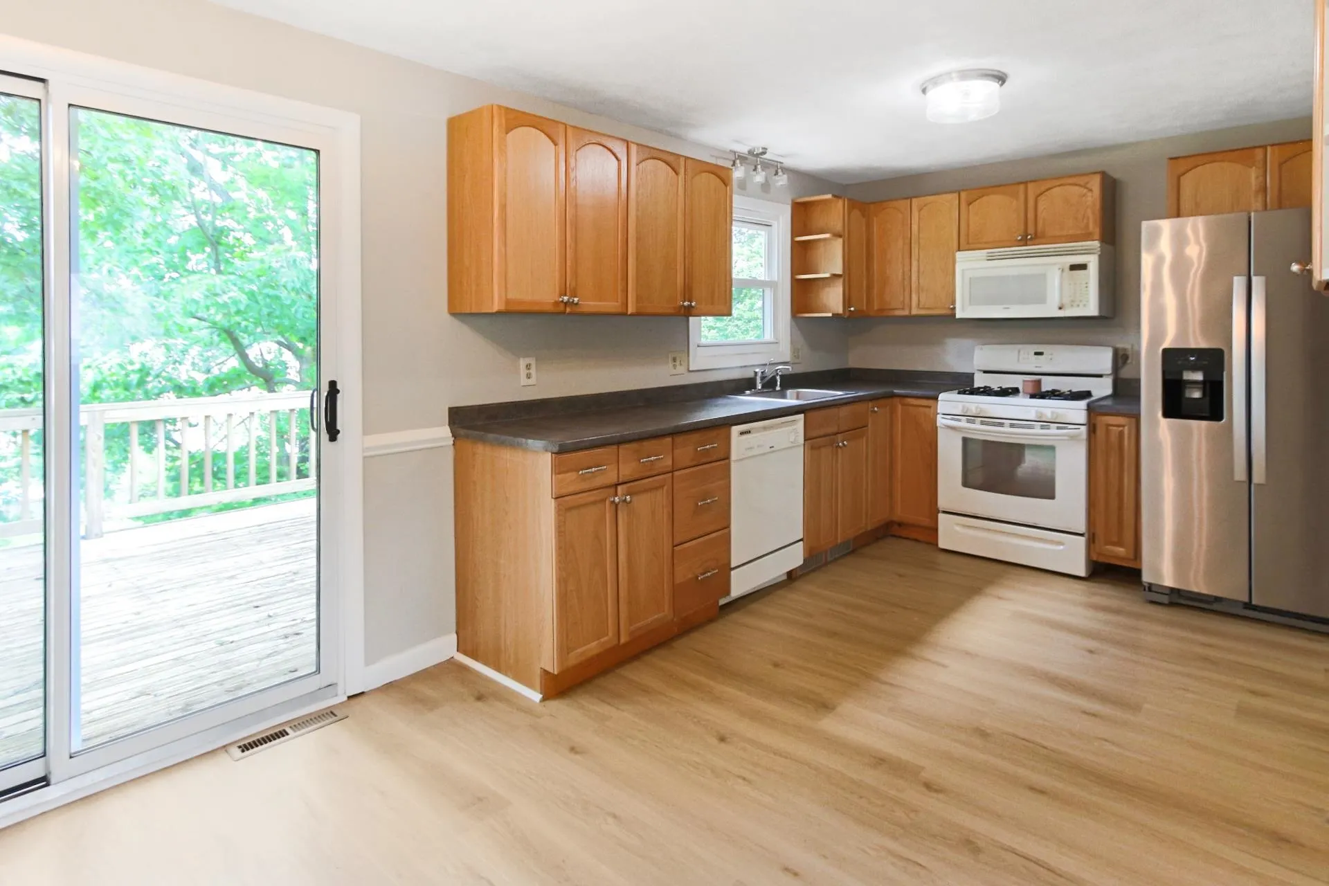 9 Judith Drive Nashua NH 03062