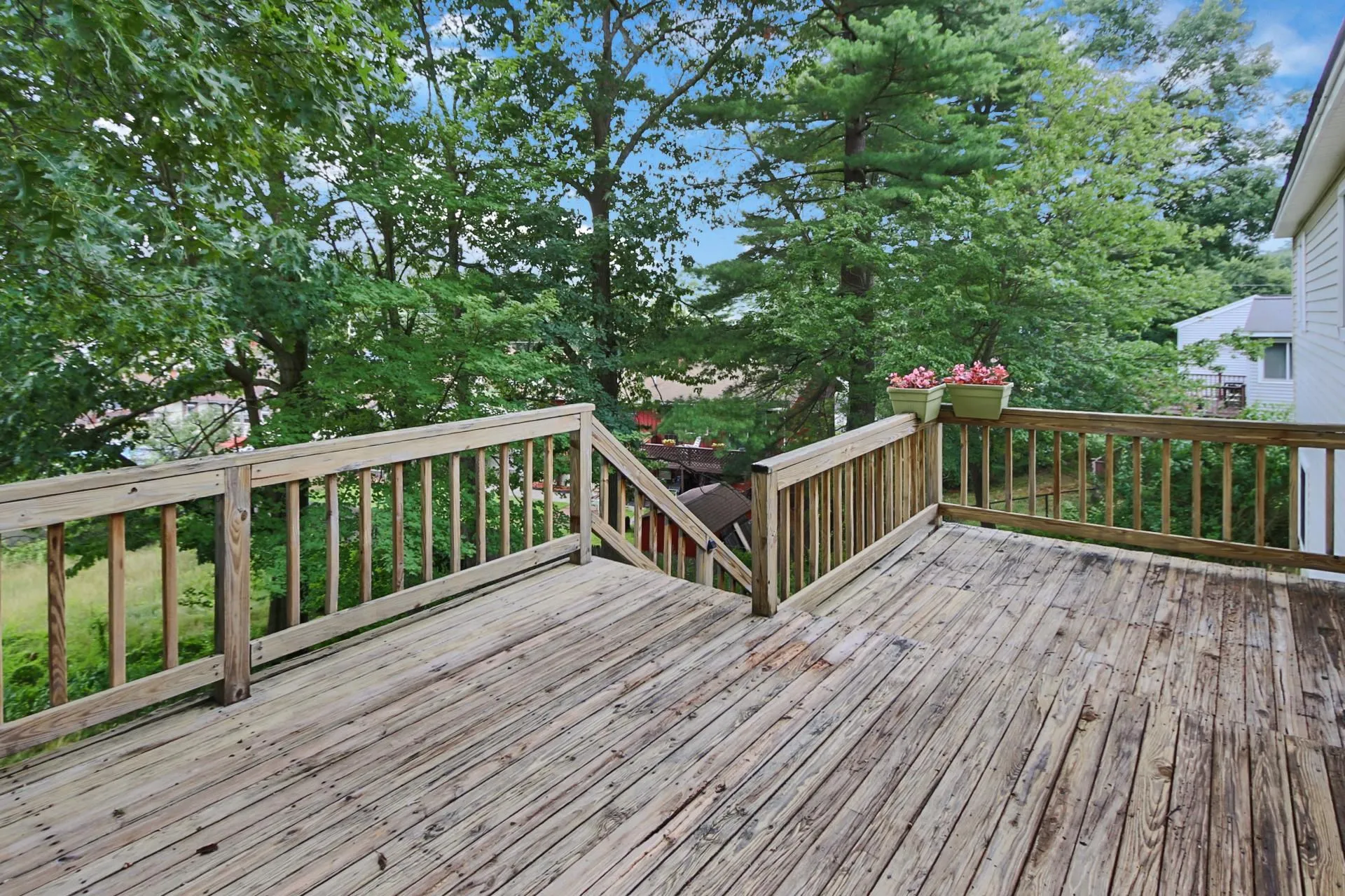 9 Judith Drive Nashua NH 03062