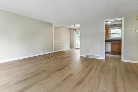 9 Judith Drive Nashua NH 03062