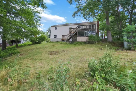 9 Judith Drive Nashua NH 03062