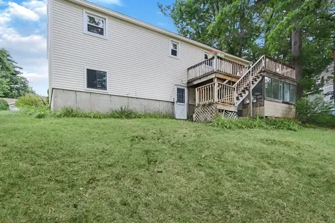 9 Judith Drive Nashua NH 03062